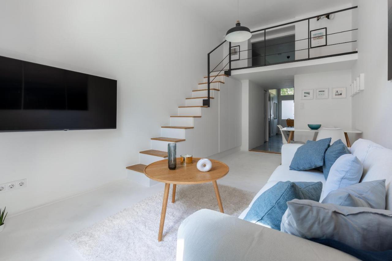 Black And White Apartment ブダペスト エクステリア 写真