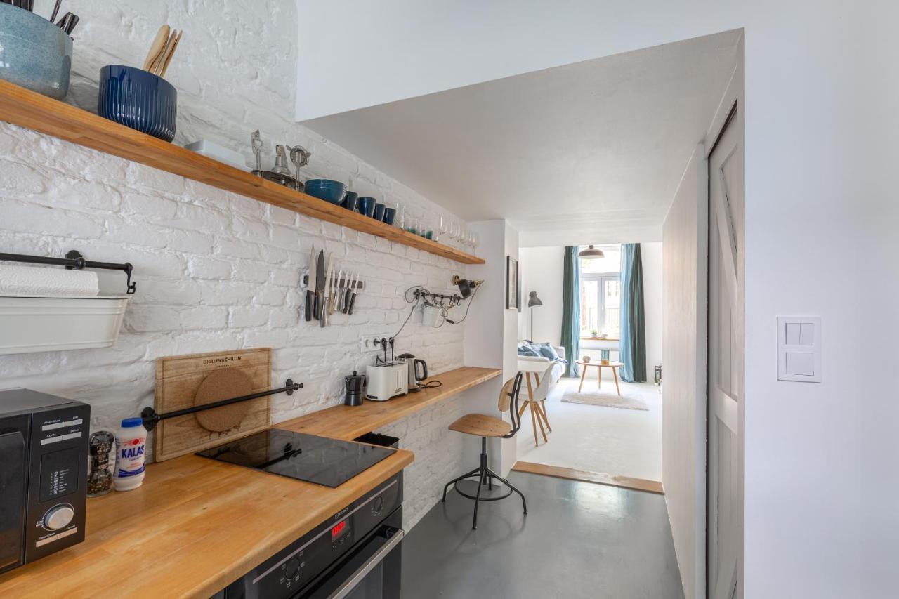 Black And White Apartment ブダペスト エクステリア 写真